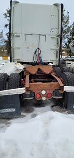 Fontaine Fifth Wheel for a 2004 Freightliner Classic 120