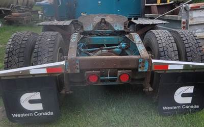 Holland Fifth Wheel for a 1995 International 9300