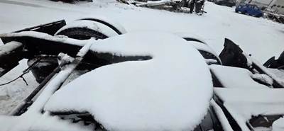 Holland STATIONARY Fifth Wheel for a 2012 Freightliner Cascadia 125