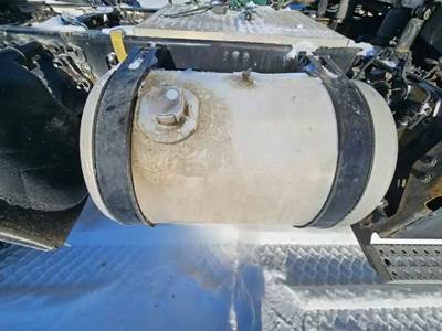 Freightliner Cascadia 113 Right Fuel Tank