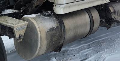 Freightliner Cascadia 125 Right Fuel Tank