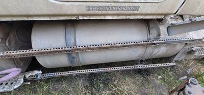 Freightliner Cascadia 125 Left Fuel Tank