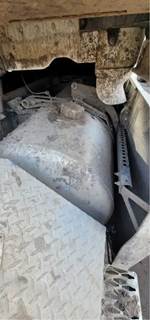 Freightliner Cascadia 125 Right Fuel Tank