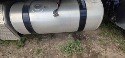 Freightliner Cascadia 126 Left Fuel Tank