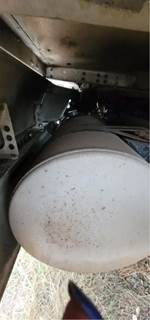 Freightliner Century Class 112 Left Fuel Tank for a 1999 Freightliner CENTURY CLASS 12