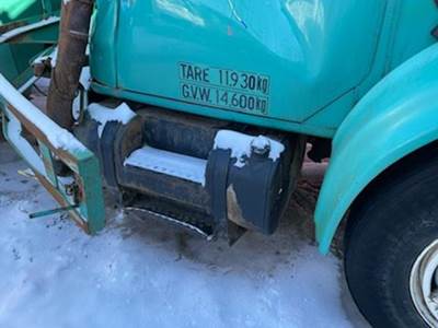 International 4900 Right Fuel Tank