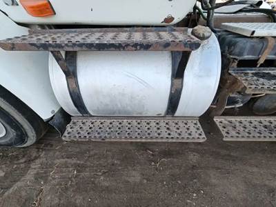 International 8600 Left Fuel Tank