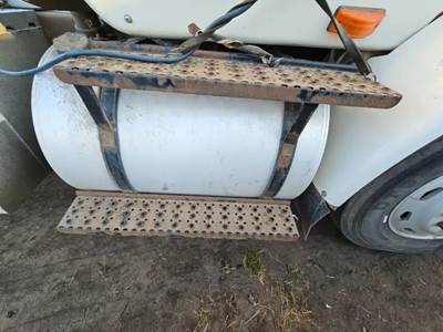 International 8600 Right Fuel Tank