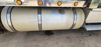 International 9900i Left Fuel Tank