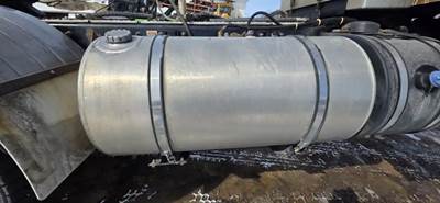 Kenworth T880 Right Fuel Tank