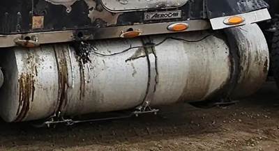 Kenworth W900 Left Fuel Tank