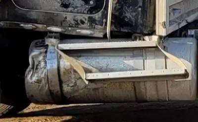 Peterbilt 367 Left Fuel Tank