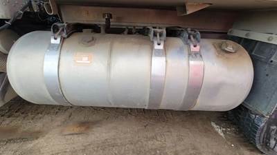 Peterbilt 367 Left Fuel Tank