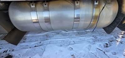 Peterbilt 367 Left Fuel Tank