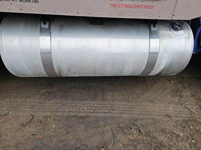 Peterbilt 379 Left Fuel Tank