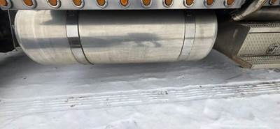 Peterbilt 379 Right Fuel Tank