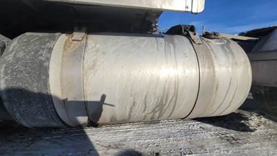 Peterbilt 389 Left Fuel Tank