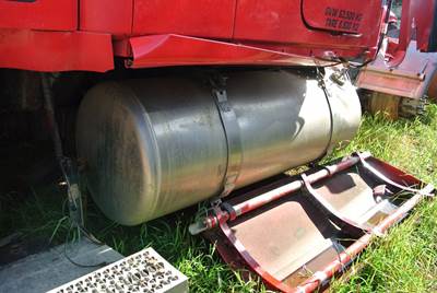 Peterbilt 587 Left Fuel Tank