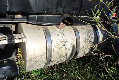 Volvo Left Fuel Tank