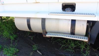 Volvo Right Fuel Tank