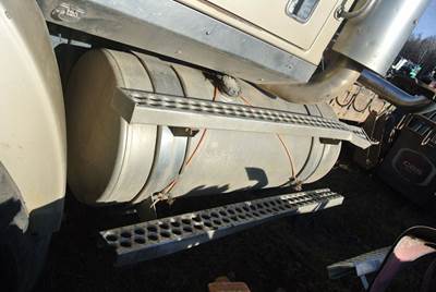 Western Star 4900 Left Fuel Tank