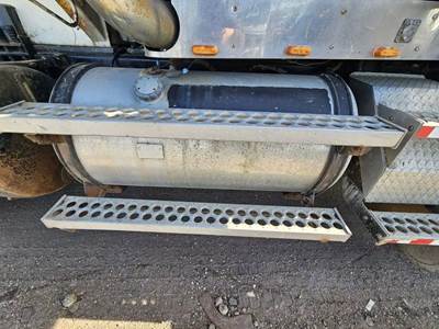 Western Star 4900 Right Fuel Tank