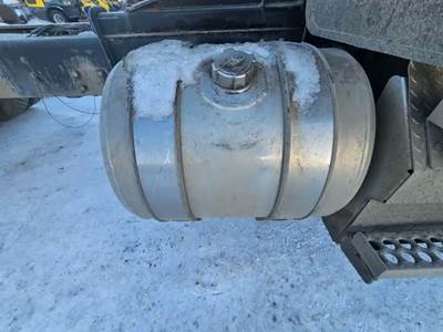 Western Star 4900FA Right Fuel Tank for a 2022 Western Star 4900 FA