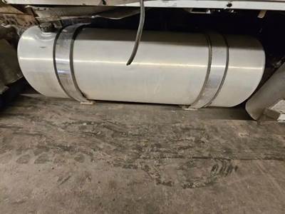 Western Star 4900FA Right Fuel Tank for a 2011 Western Star 4900 FA