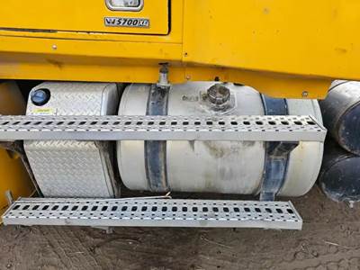 Western Star 5700 Left Fuel Tank
