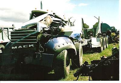 Mack Granite CV713 Grille for a 2007 Mack CV713 Granite