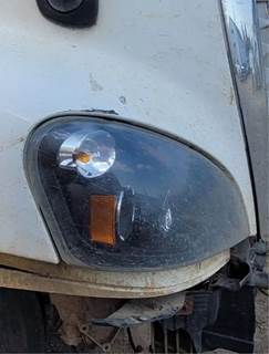 Freightliner Cascadia 125 Headlight Assembly