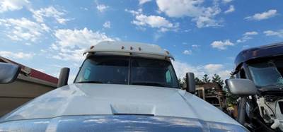 Freightliner Cascadia 125 Hood