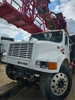 International 4700 Hood