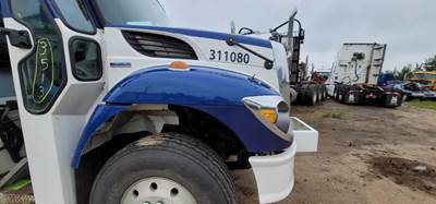 International WorkStar 7400 Hood