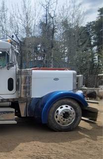 Peterbilt 379 Hood