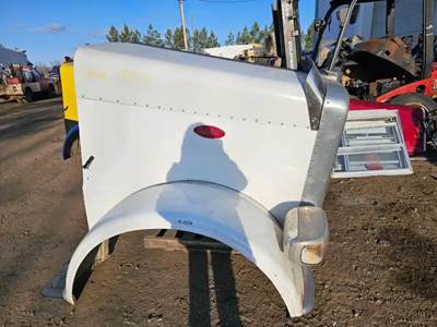 Peterbilt 388 Hood