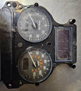 Peterbilt 389 Instrument Panel Cluster