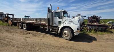 2007 KW T300 28.5 Long Deck