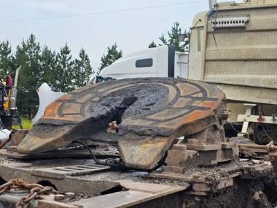 2006 WS 4900SA Holland Logging And Scales