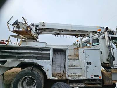 2014 Frtlr M2 106 Altec Digger And Auger