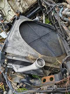 Western Star 4900SA Radiator for a 2006 Western Star 4900 SA