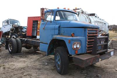 Dodge D700 Salvage Truck
