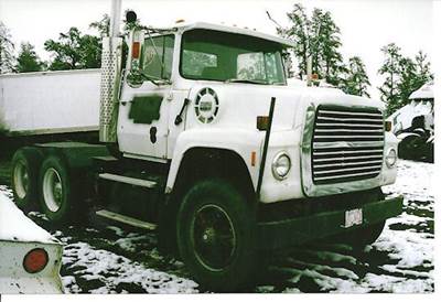 Ford 9000 Salvage Truck