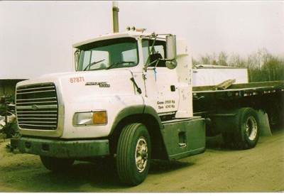 Ford AT9513 Aeromax 113 Salvage Truck