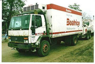 Ford C8000 Salvage Truck