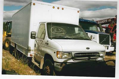 Ford E-350 Salvage Truck