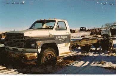Ford F-700 Salvage Truck