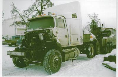 Ford LOUISVILLE Salvage Truck