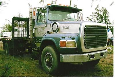 Ford LS8000 Salvage Truck