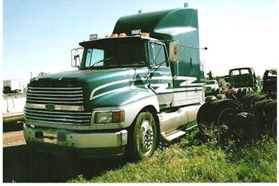 Ford LTL9000 Salvage Truck